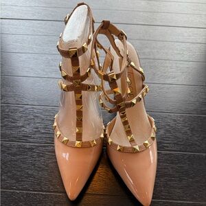 New never been worn without box nude Sole Society women’s size 10/42 heels